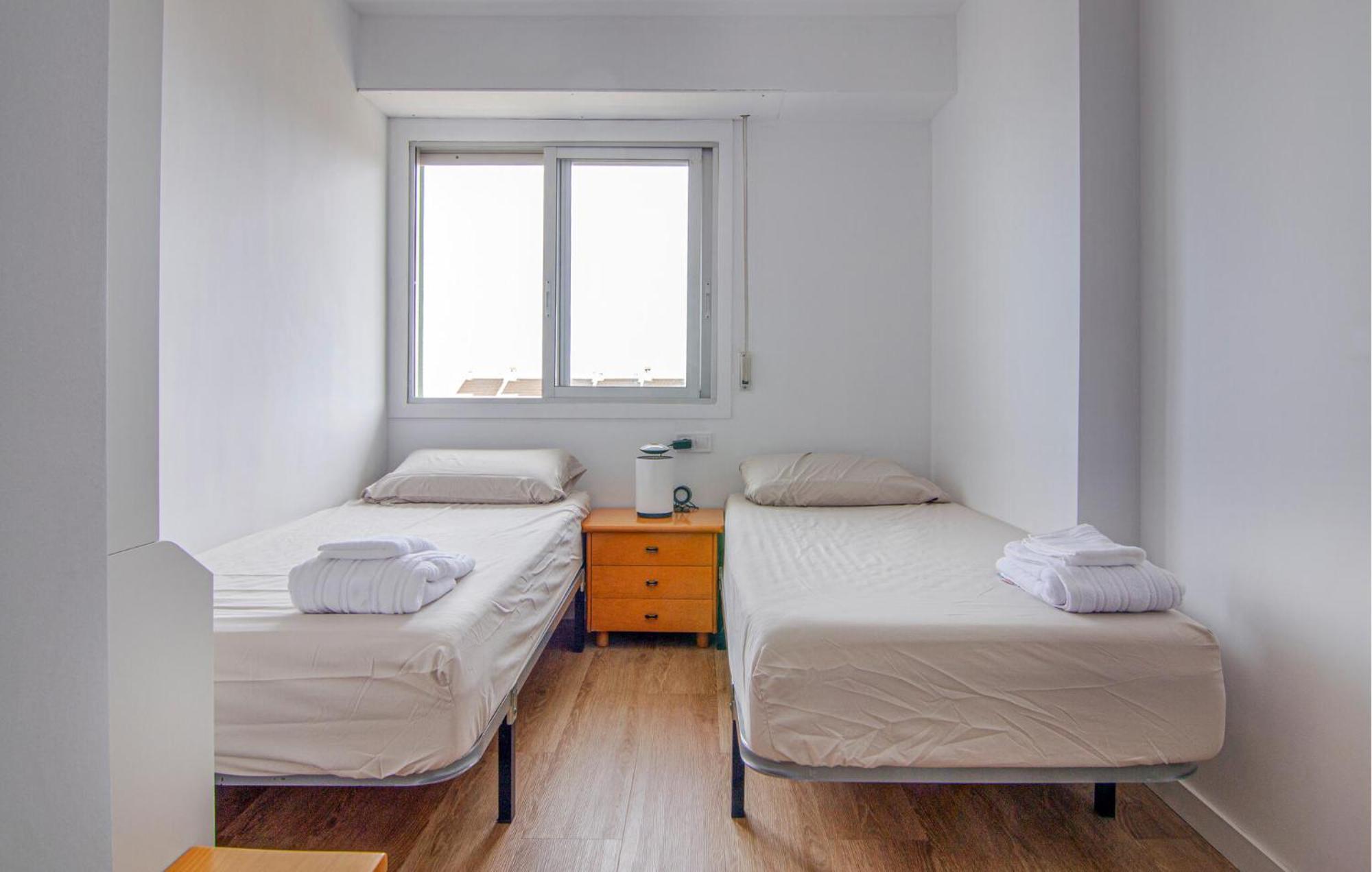 Apartment 3 Bedroom Beautiful In